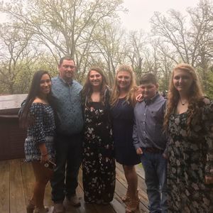 Meet your Posher, Courtney